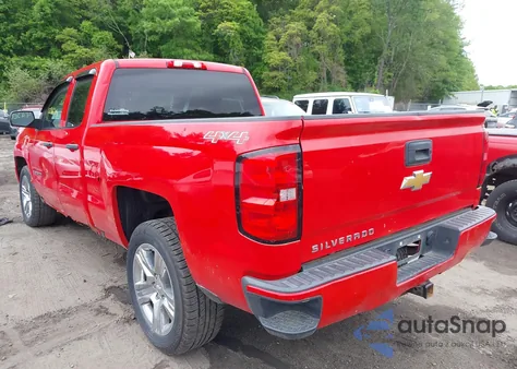 2016 Chevrolet Silverado 1500 Custom z USA, uszkodzony, nr VIN 1GCVKPEC2GZ411532